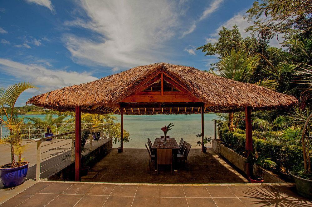 Chantillys On The Bay Port Vila Bagian luar foto