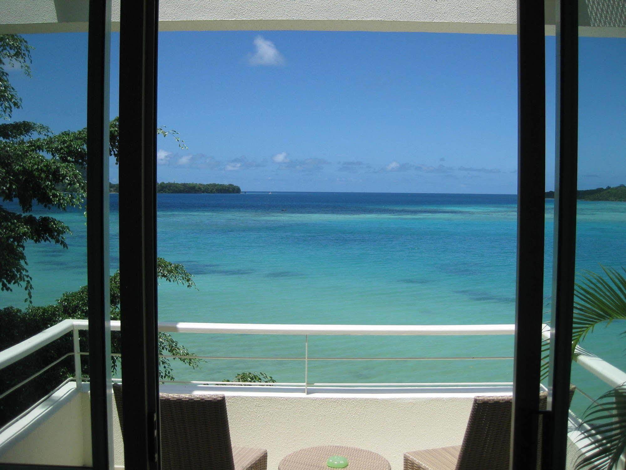 Chantillys On The Bay Port Vila Bagian luar foto