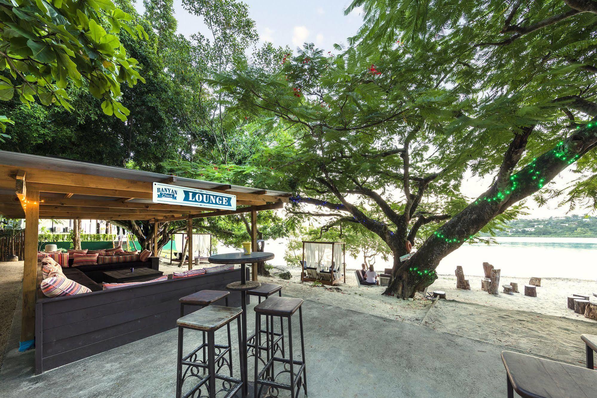Chantillys On The Bay Port Vila Bagian luar foto